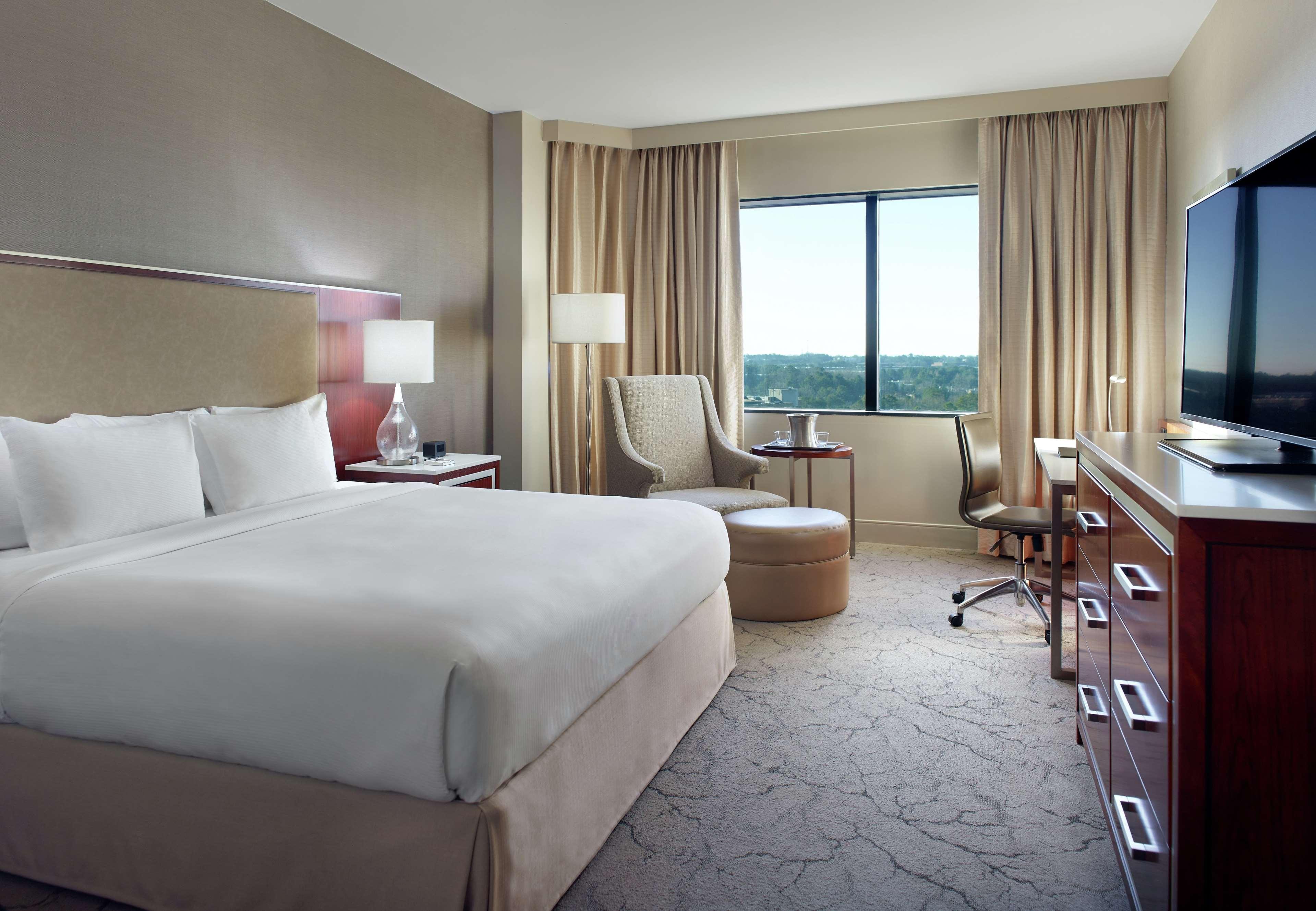 Hilton Atlanta Northeast Ξενοδοχείο Norcross Εξωτερικό φωτογραφία
