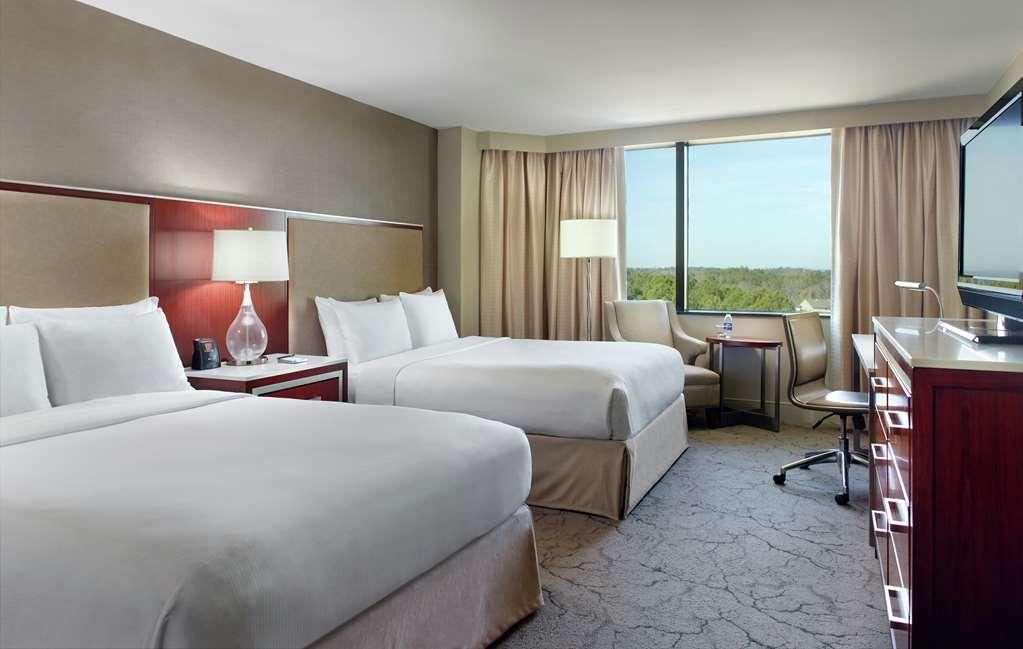 Hilton Atlanta Northeast Ξενοδοχείο Norcross Δωμάτιο φωτογραφία