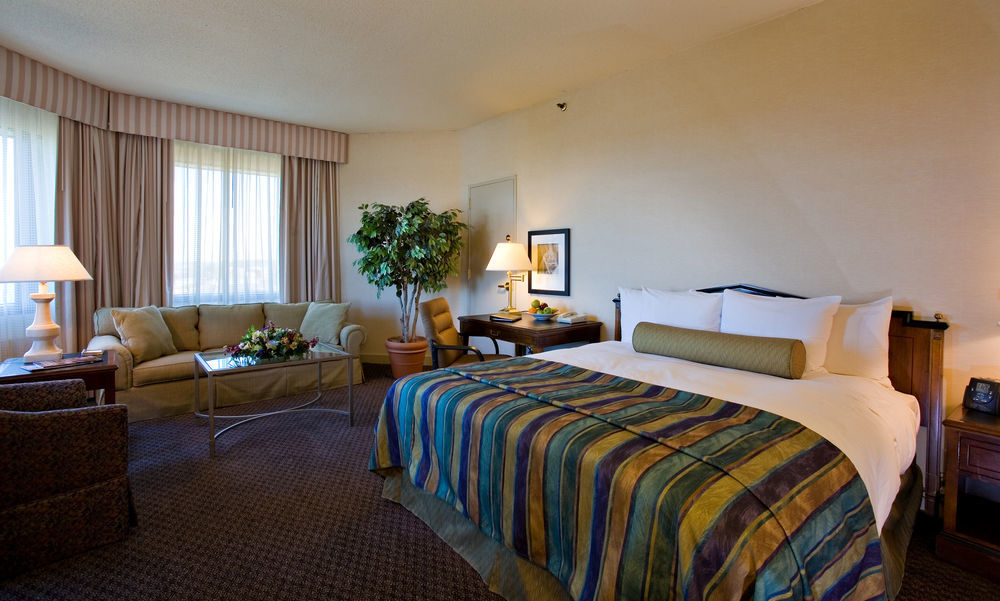 Hilton Atlanta Northeast Ξενοδοχείο Norcross Εξωτερικό φωτογραφία