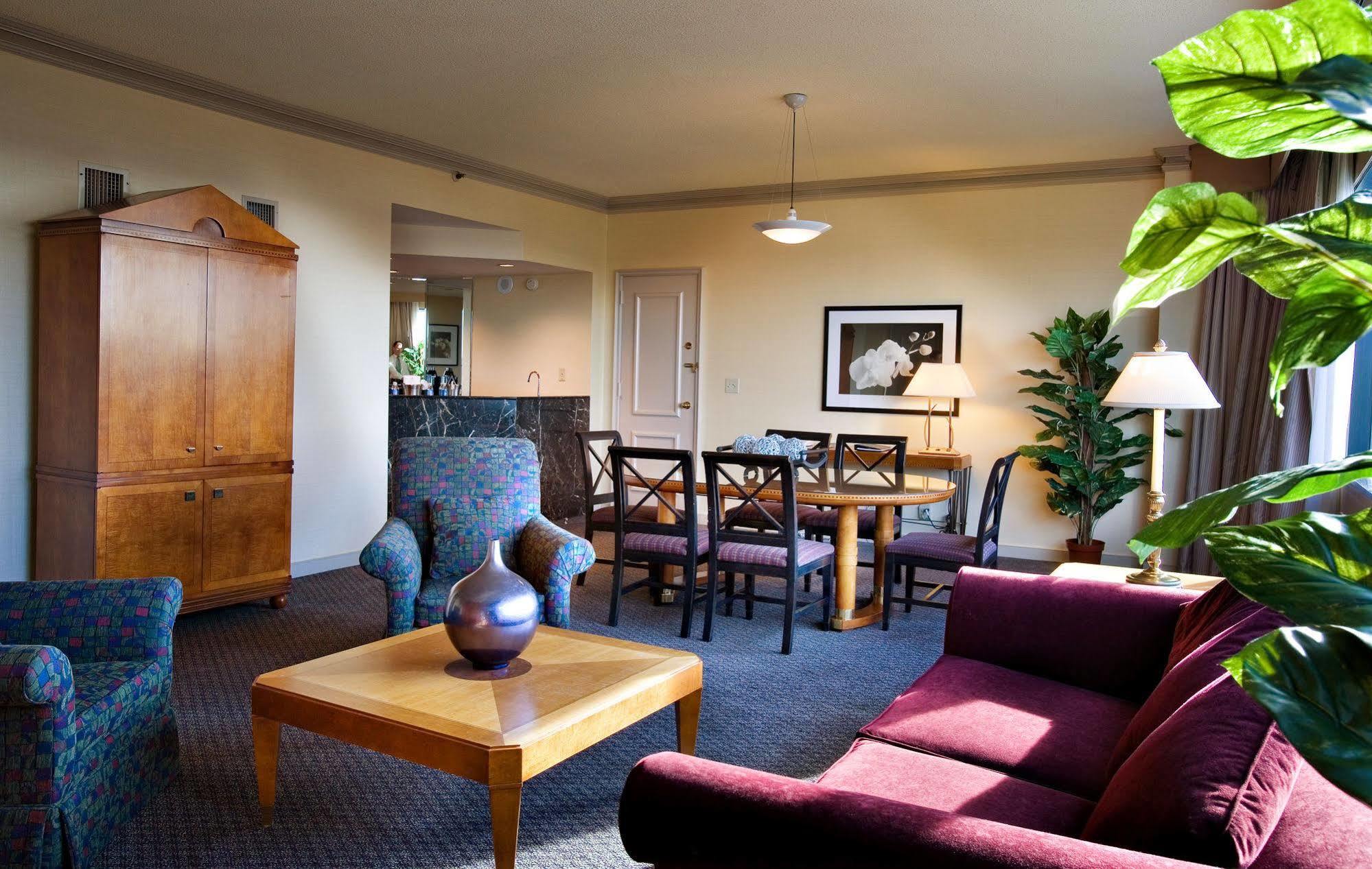Hilton Atlanta Northeast Ξενοδοχείο Norcross Εξωτερικό φωτογραφία